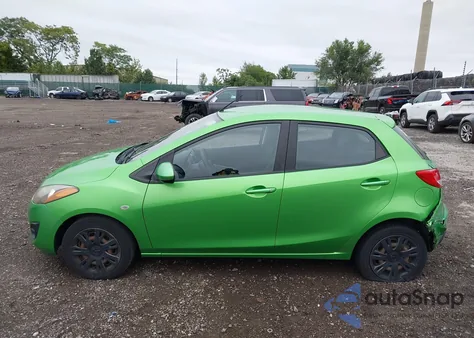 2012 Mazda Mazda2 Sport из США, поврежденный, VIN JM1DE1KZ9C0150908
